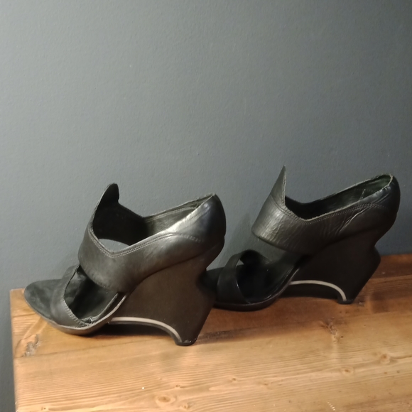 All Saints  heels - Picture 5 of 15